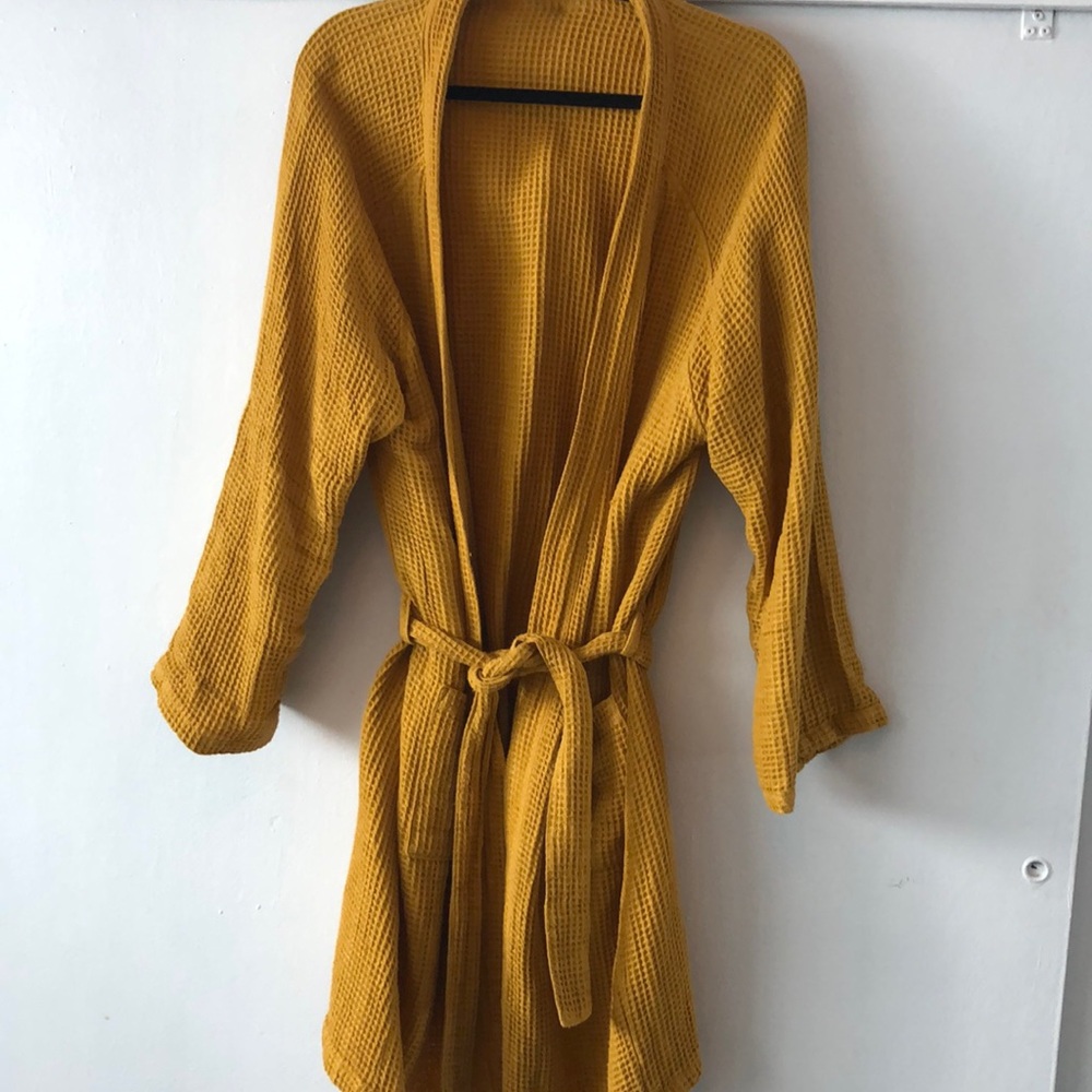 Bed Threads 100% French flax linen Robe